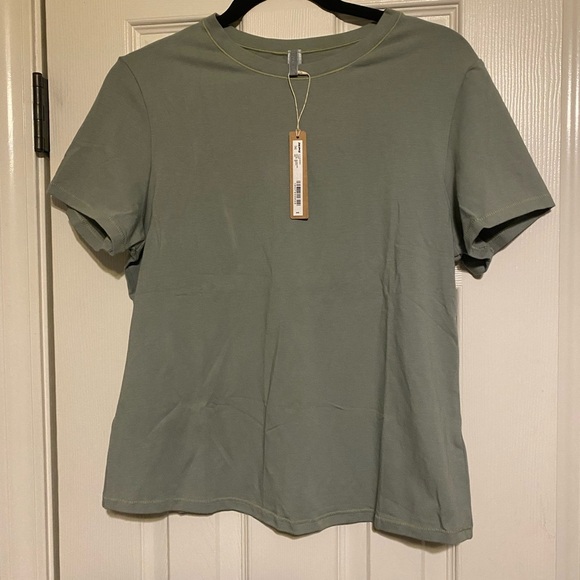 SKIMS Tops - SKIMS Cotton Jersey Tee - Color Mineral